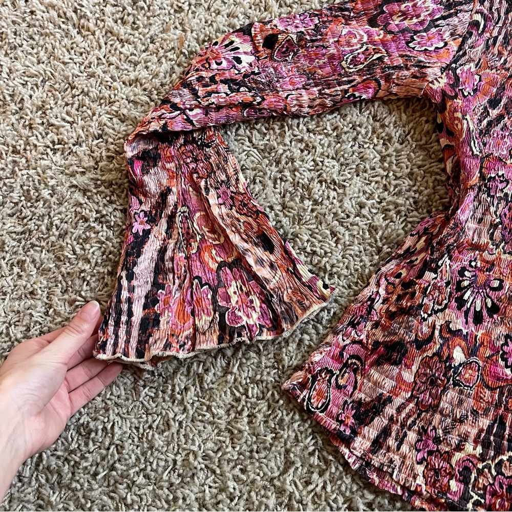 Alberto Makali Pink and Orange Floral Blouse - Picture 4 of 6